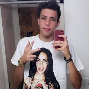 Meet your Posher, Joao pedro